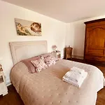 Le Domaine Des Tilleuls Bed & Breakfast 3*