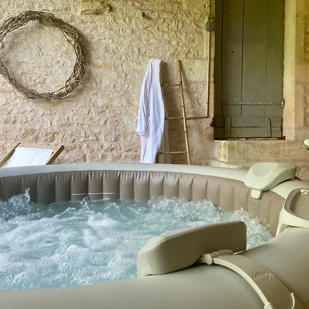 Le Domaine Des Tilleuls 3* Mareuil (Charente)