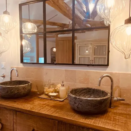 Le Domaine Des Tilleuls Mareuil (Charente)