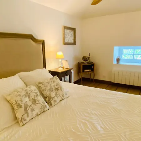 Le Domaine Des Tilleuls 3*