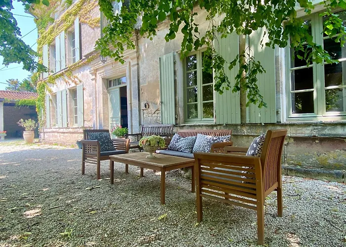 Le Domaine Des Tilleuls 3*