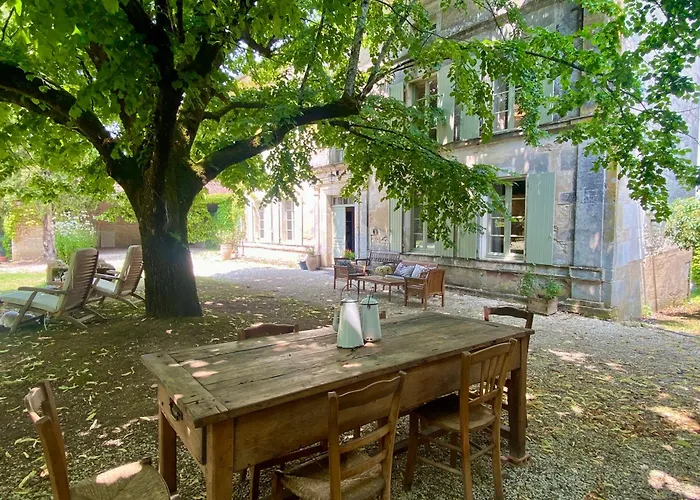 Le Domaine Des Tilleuls Mareuil (Charente)