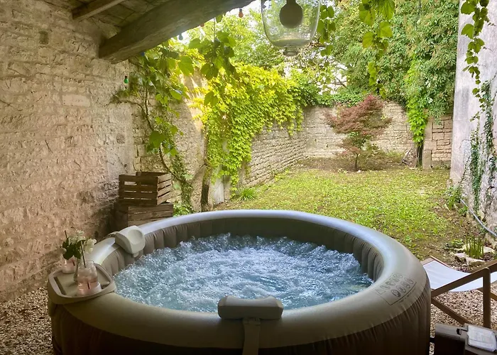 Le Domaine Des Tilleuls Mareuil (Charente)